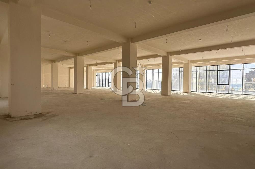 BÜYÜKÇEKMECE E5 ÜZERİ KİRALIK 1850m² 2 KAT DUBLEKS SIFIR TERASLI