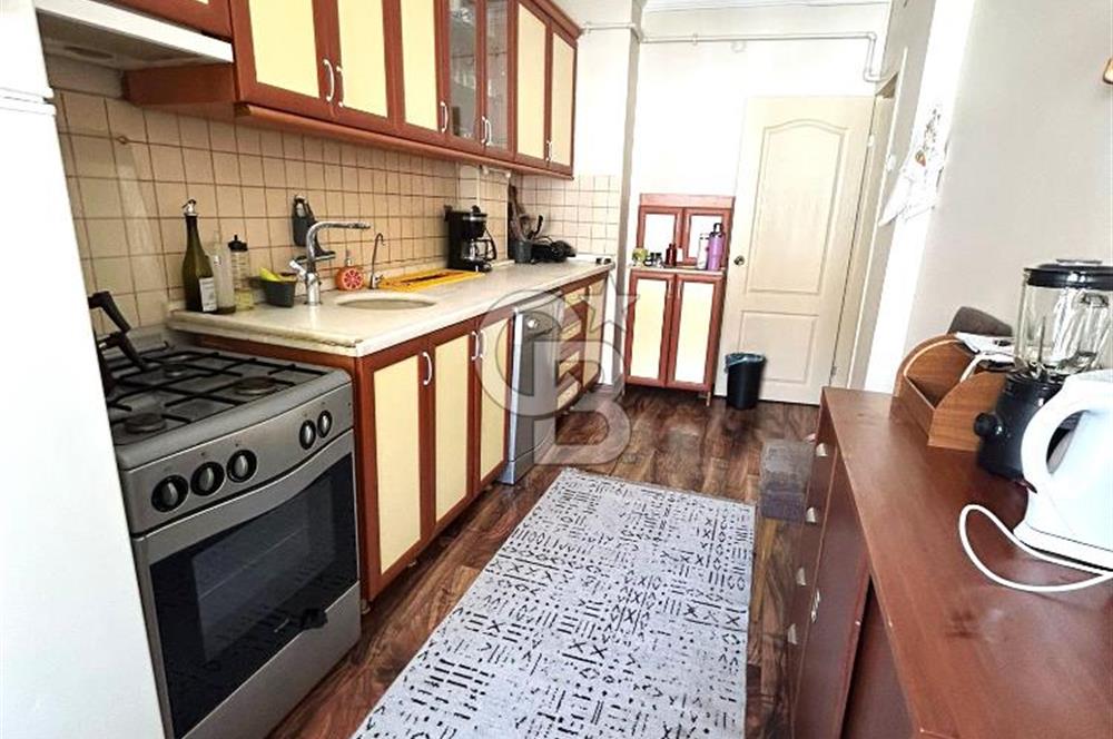  MAÇKA SOKAK'TA KATTA SATILIK 3+1 DAİRE