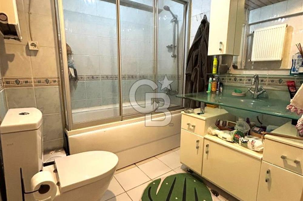  MAÇKA SOKAK'TA KATTA SATILIK 3+1 DAİRE