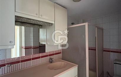 Anayol üzeri fındık heykelinin orada panoramik manzaralı 3+1 daire 