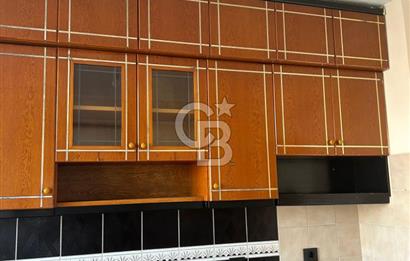 Anayol üzeri fındık heykelinin orada panoramik manzaralı 3+1 daire 