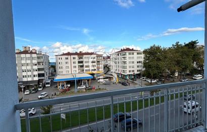 Anayol üzeri fındık heykelinin orada panoramik manzaralı 3+1 daire 