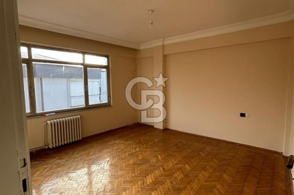 Anayol üzeri fındık heykelinin orada panoramik manzaralı 3+1 daire 