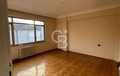 Anayol üzeri fındık heykelinin orada panoramik manzaralı 3+1 daire 