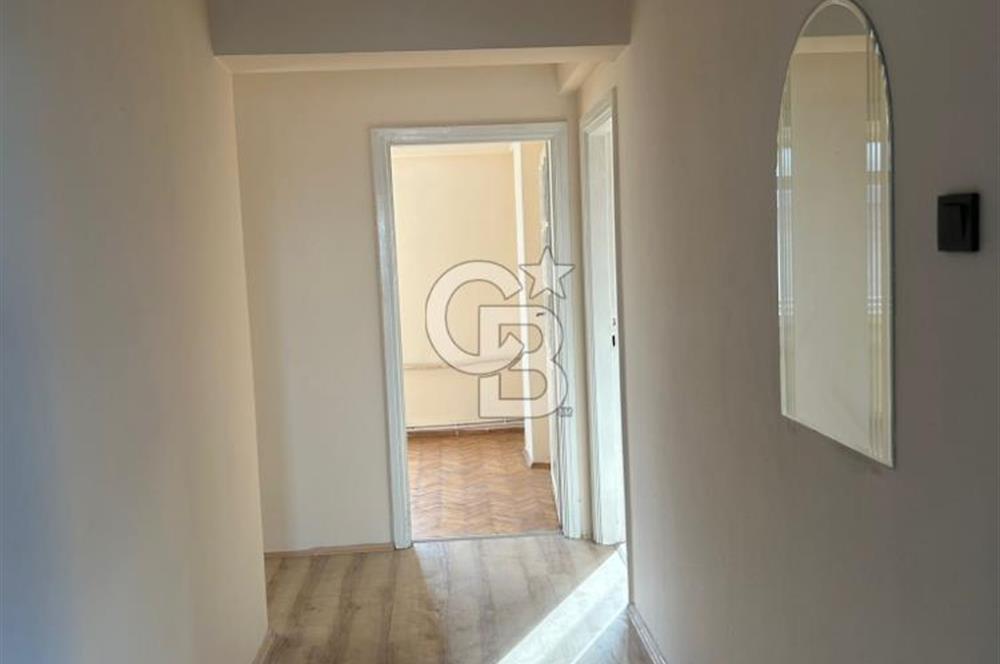 Anayol üzeri fındık heykelinin orada panoramik manzaralı 3+1 daire 