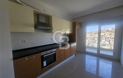 Anıt Sitesi'nde Satılık Boş 3+1 Daire