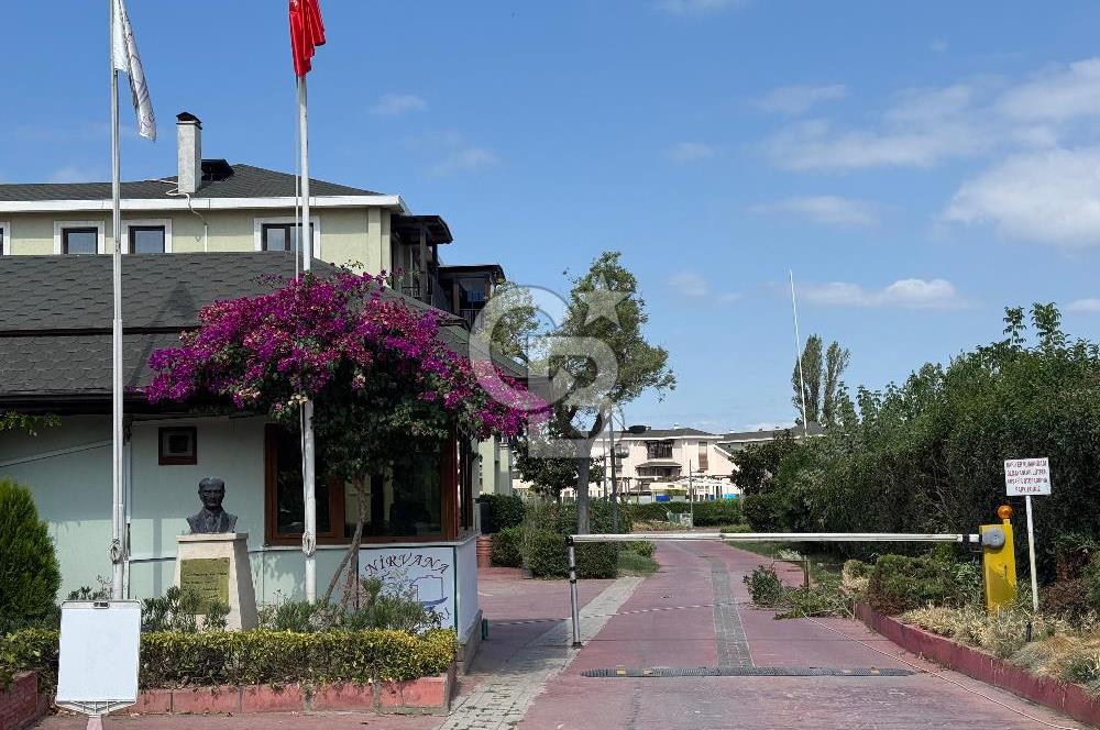 YALOVA ÇİFTLİKKÖY DENİZE SIFIR SİTE KİRALIK EŞYALI DUBLEKS DAİRE