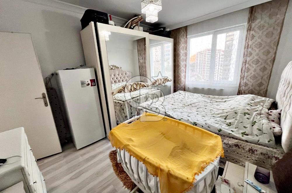 NATOYOLU CADDESİ YAKINI ASANSÖRLÜ İSKANLI ARA KATTA ÖN CEPHE 3+1