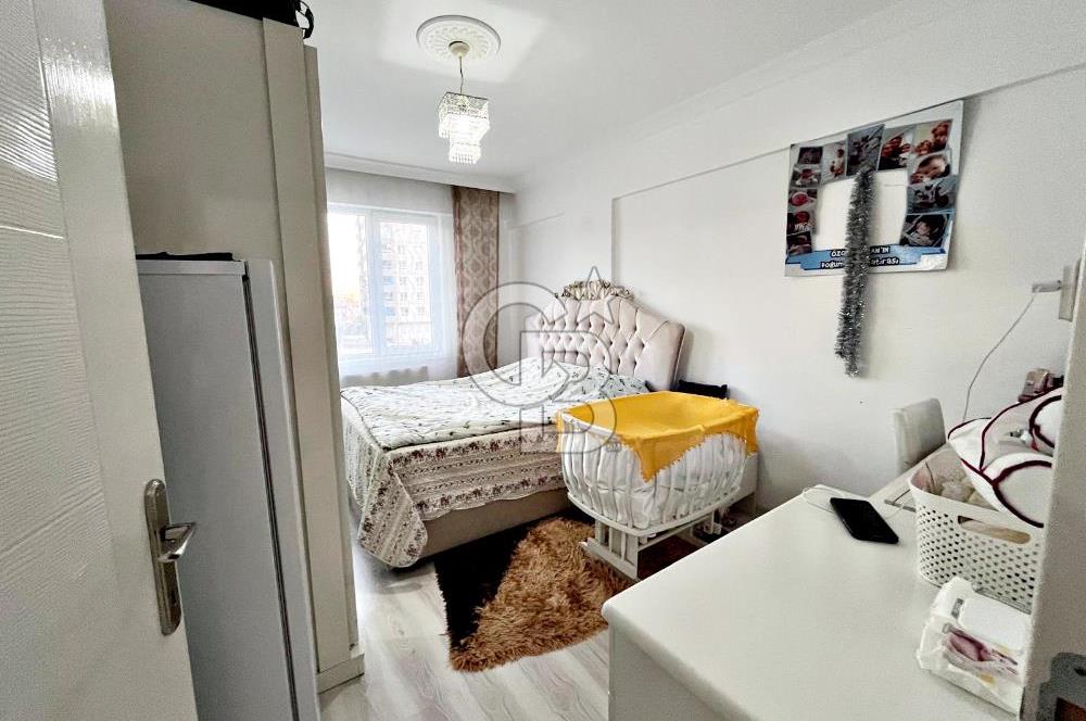 NATOYOLU CADDESİ YAKINI ASANSÖRLÜ İSKANLI ARA KATTA ÖN CEPHE 3+1
