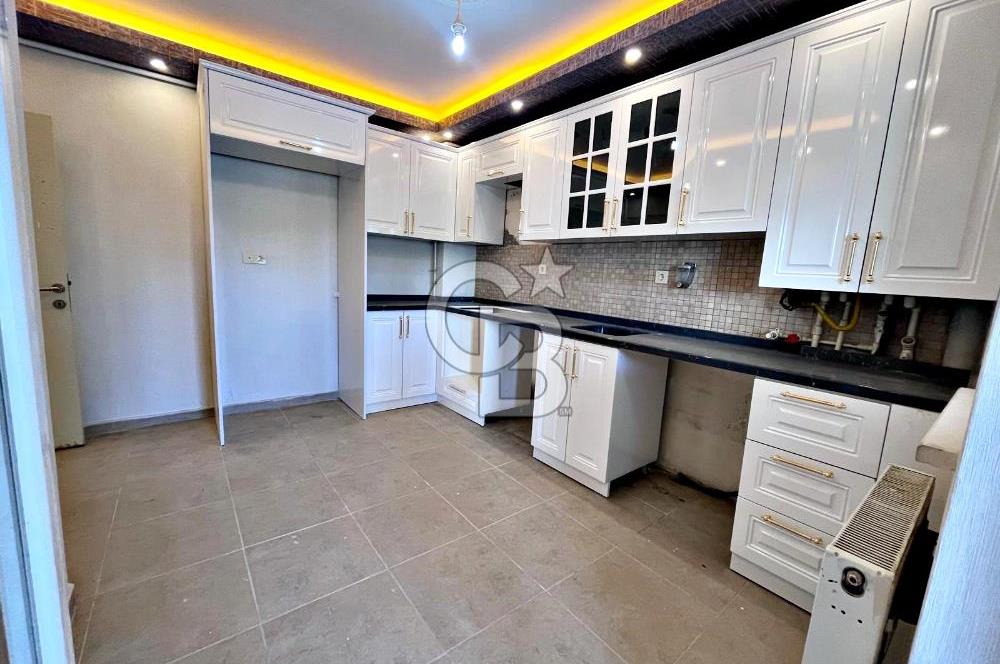 SULTAN FATİH CADDESİ YAKINI 7/24 GÜVENLİKLİ SİTEDE YAPILI 3+1