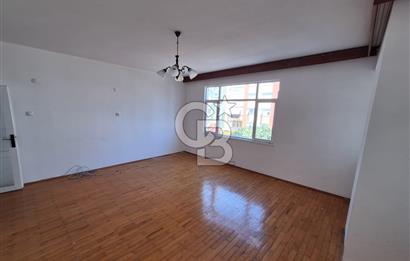 ÖZGÜRLÜK MAHALLESİ KATTA 2+1 SATILIK DAİRE