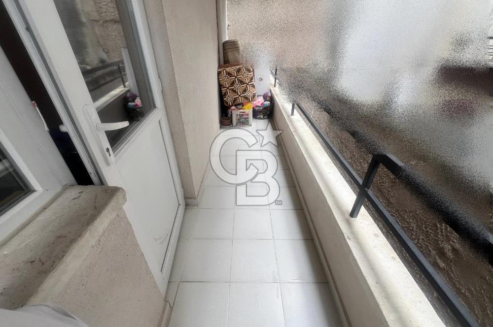 İMAM ALİM SULTAN CADDE DİBİ ARA KAT MASRAFSIZ 3+1 DAİRE