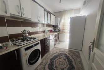 İMAM ALİM SULTAN CADDE DİBİ ARA KAT MASRAFSIZ 3+1 DAİRE
