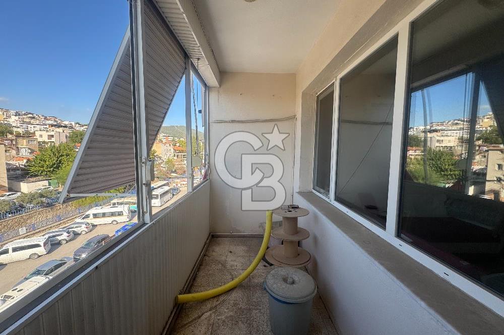 BORNOVA ERGENE MAHALLESİ – AŞIK VEYSEL  PARKI KARŞISINDA SATILIK 3+1 DAİRE