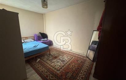BORNOVA ERGENE MAHALLESİ – AŞIK VEYSEL  PARKI KARŞISINDA SATILIK 3+1 DAİRE