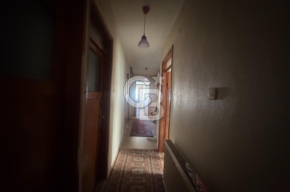BORNOVA ERGENE MAHALLESİ – AŞIK VEYSEL  PARKI KARŞISINDA SATILIK 3+1 DAİRE