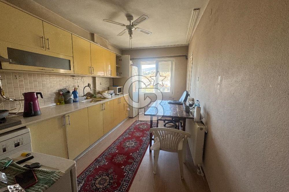 BORNOVA ERGENE MAHALLESİ – AŞIK VEYSEL  PARKI KARŞISINDA SATILIK 3+1 DAİRE