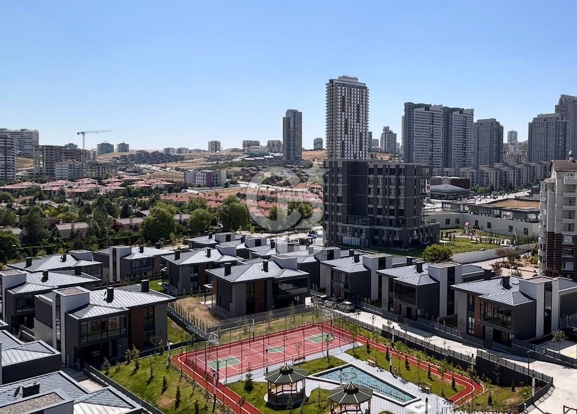 ALACAATLI DA SİTE İÇERİSİNDE 400 M2 TAM MÜSTAKİL SATILIK VİLLA