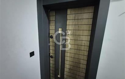 KARŞIYAKA ANADOLU CADDESİ YAKINI LÜKS BİNADA TAM EŞYALI 1+1 KİRALIK DAİRE