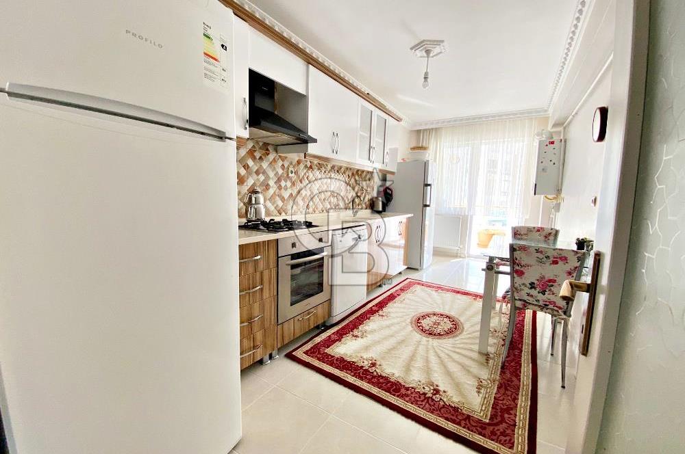CADDE ÜZERİ ÇİFT ASANSÖRLÜ İSKANLI TERAS BALKONLU ÖN CEPHE 3+1