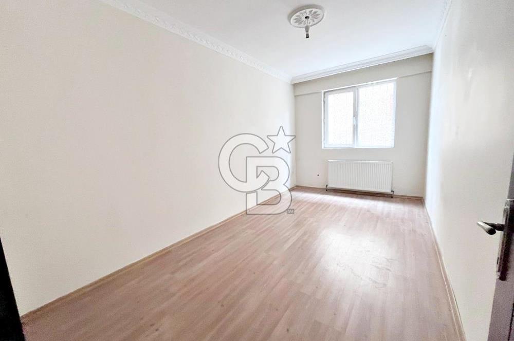 SULTAN FATİH CADDESİ VE ŞEHİTLER CADDESİ YAKINI YÜKSEK GİRİŞ 3+1