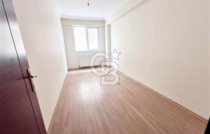 SULTAN FATİH CADDESİ VE ŞEHİTLER CADDESİ YAKINI YÜKSEK GİRİŞ 3+1