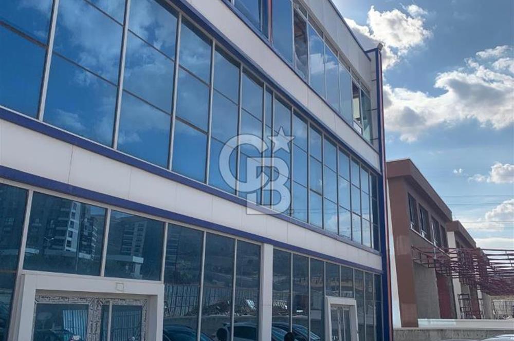 BAĞLICA BULVARI ÜZERİNDE SATILIK DÜKKAN- 250 M² -9 M VİTRİN