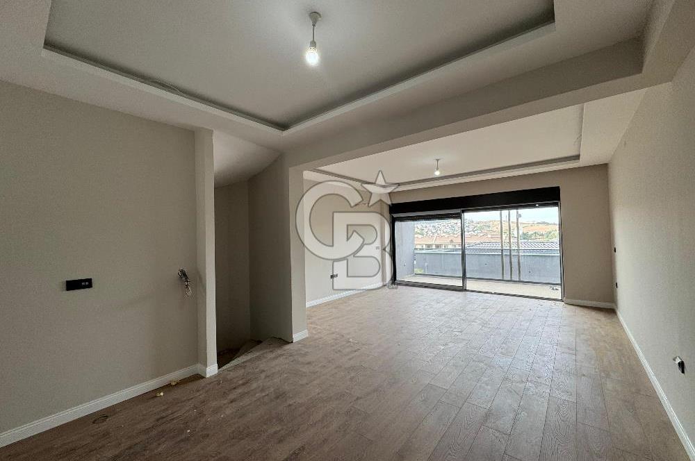 YALOVA KADIKÖY ÖZDEN MAHALLESİ SATILIK LÜKS VE NEZİH VİLLA!. 4+2
