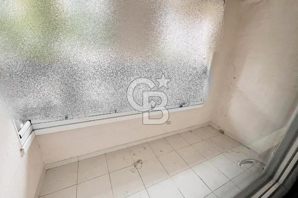 SULTAN FATİH CADDESİ VE ŞEHİTLER CADDESİ YAKINI YÜKSEK GİRİŞ 3+1