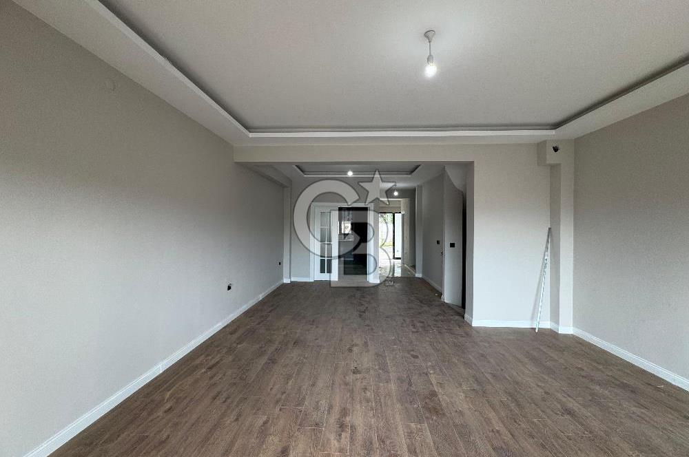 YALOVA KADIKÖY ÖZDEN MAHALLESİ SATILIK LÜKS VE NEZİH VİLLA!. 4+2