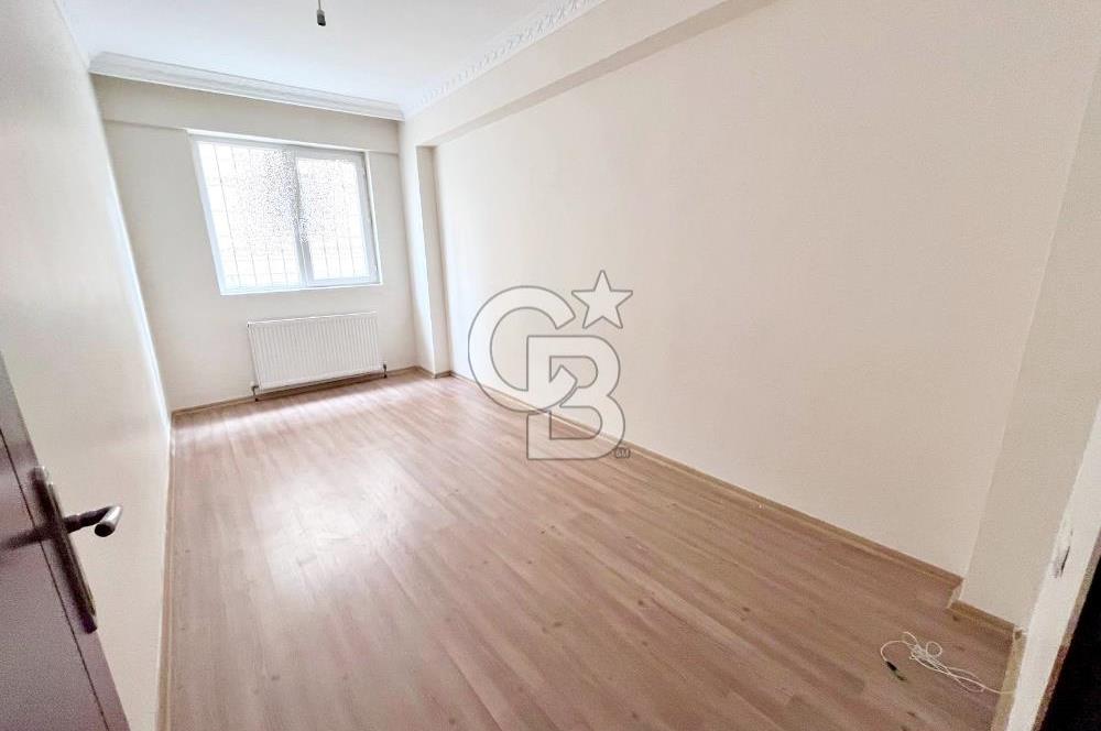 SULTAN FATİH CADDESİ VE ŞEHİTLER CADDESİ YAKINI YÜKSEK GİRİŞ 3+1