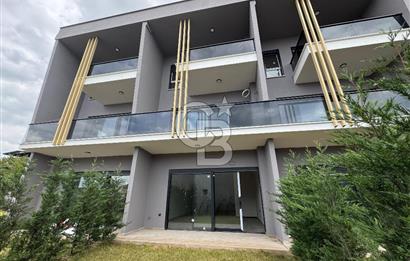 YALOVA KADIKÖY ÖZDEN MAHALLESİ SATILIK LÜKS VE NEZİH VİLLA!. 4+2