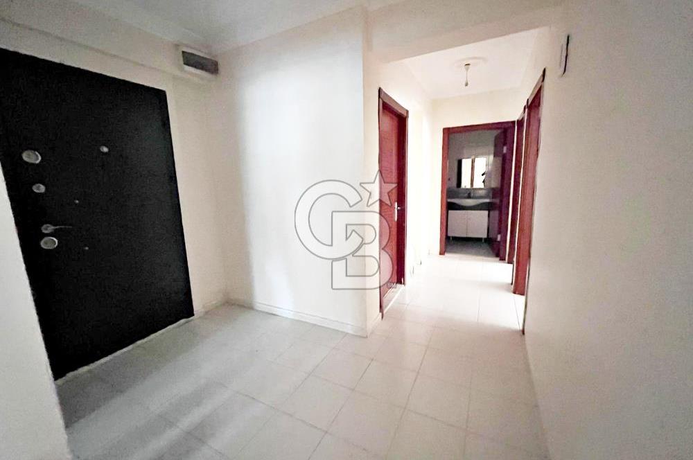 SULTAN FATİH CADDESİ VE ŞEHİTLER CADDESİ YAKINI YÜKSEK GİRİŞ 3+1