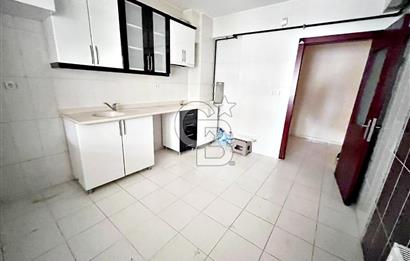 SULTAN FATİH CADDESİ VE ŞEHİTLER CADDESİ YAKINI YÜKSEK GİRİŞ 3+1