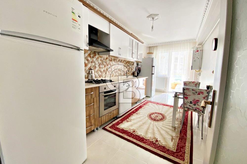 CADDE ÜZERİ ÇİFT ASANSÖRLÜ İSKANLI TERAS BALKONLU ÖN CEPHE 3+1