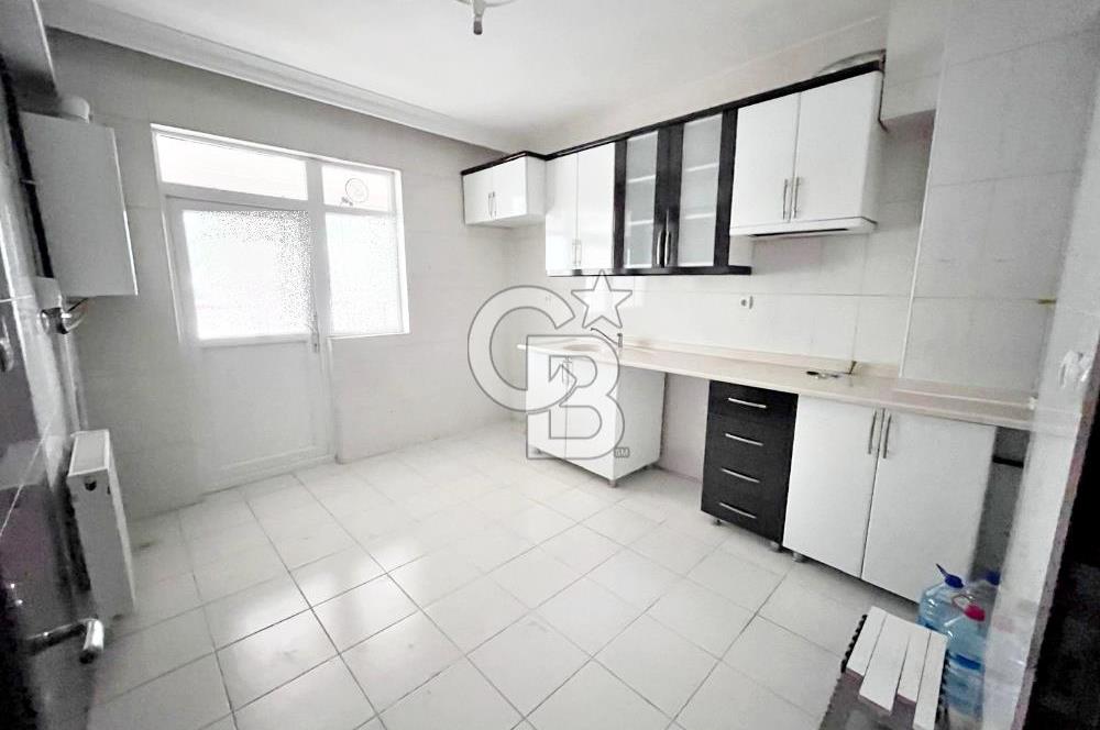 SULTAN FATİH CADDESİ VE ŞEHİTLER CADDESİ YAKINI YÜKSEK GİRİŞ 3+1