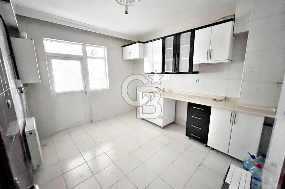 SULTAN FATİH CADDESİ VE ŞEHİTLER CADDESİ YAKINI YÜKSEK GİRİŞ 3+1