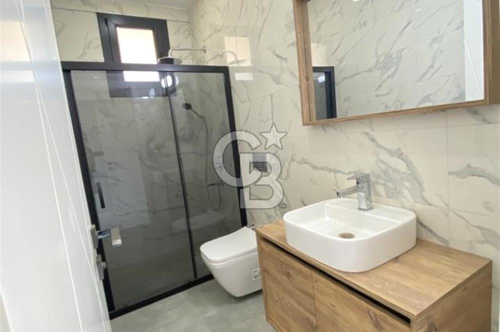 Zeytinlikuyu Kıyıkışlacık Deniz Manzaralı Havuzlu Akıllı Sistemli Müstakil 4+1 Lüks Villa
