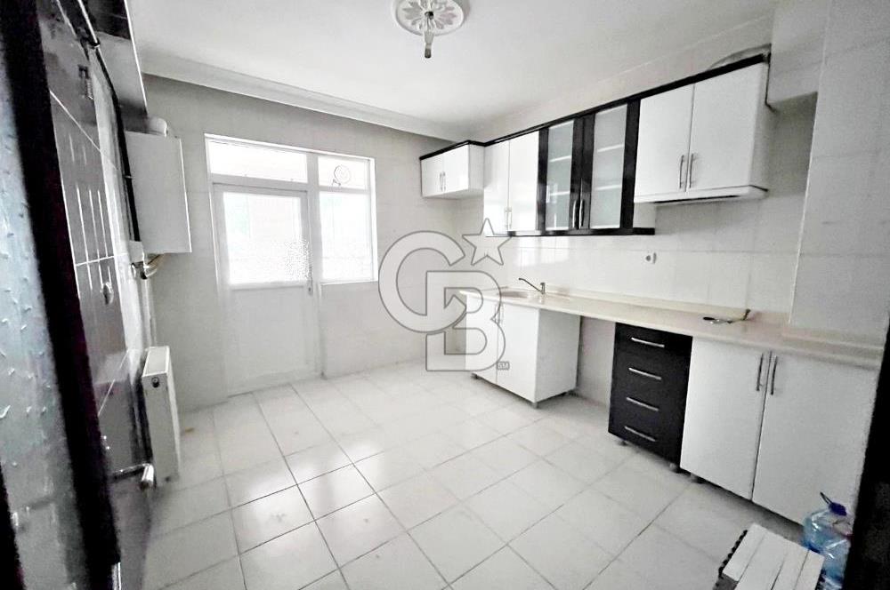 SULTAN FATİH CADDESİ VE ŞEHİTLER CADDESİ YAKINI YÜKSEK GİRİŞ 3+1