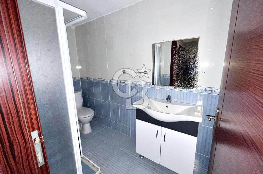 SULTAN FATİH CADDESİ VE ŞEHİTLER CADDESİ YAKINI YÜKSEK GİRİŞ 3+1