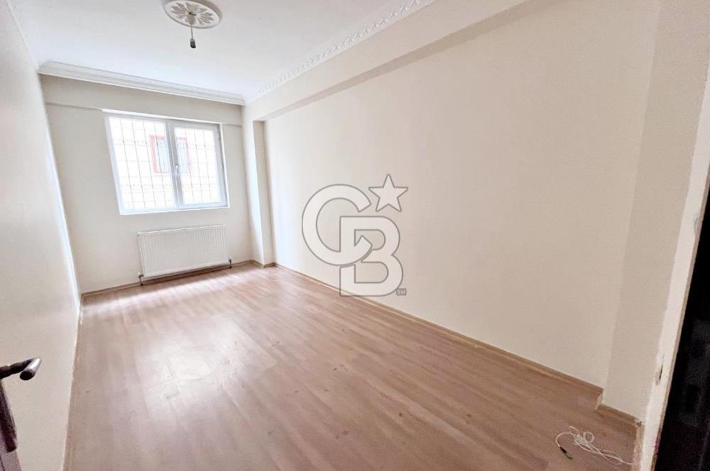 SULTAN FATİH CADDESİ VE ŞEHİTLER CADDESİ YAKINI YÜKSEK GİRİŞ 3+1