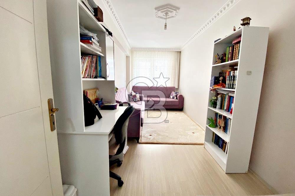 CADDE ÜZERİ ÇİFT ASANSÖRLÜ İSKANLI TERAS BALKONLU ÖN CEPHE 3+1