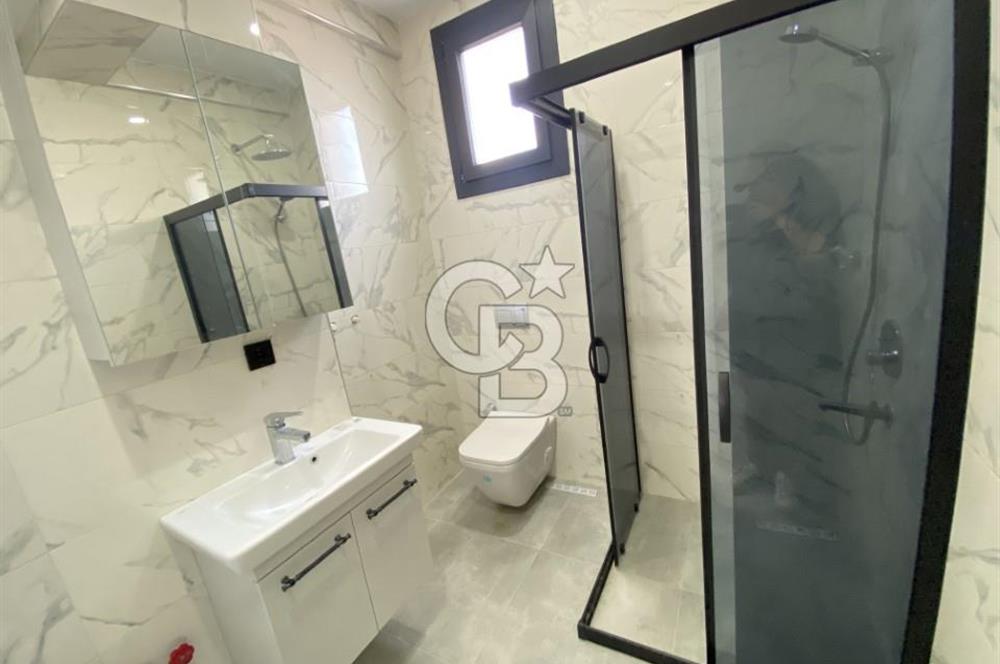 Zeytinlikuyu Kıyıkışlacık Deniz Manzaralı Havuzlu Akıllı Sistemli Müstakil 4+1 Lüks Villa