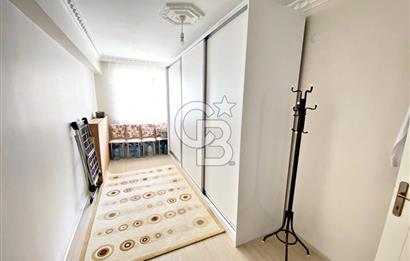 CADDE ÜZERİ ÇİFT ASANSÖRLÜ İSKANLI TERAS BALKONLU ÖN CEPHE 3+1