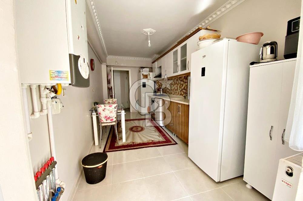 CADDE ÜZERİ ÇİFT ASANSÖRLÜ İSKANLI TERAS BALKONLU ÖN CEPHE 3+1
