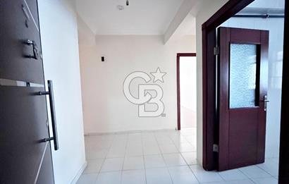 SULTAN FATİH CADDESİ VE ŞEHİTLER CADDESİ YAKINI YÜKSEK GİRİŞ 3+1