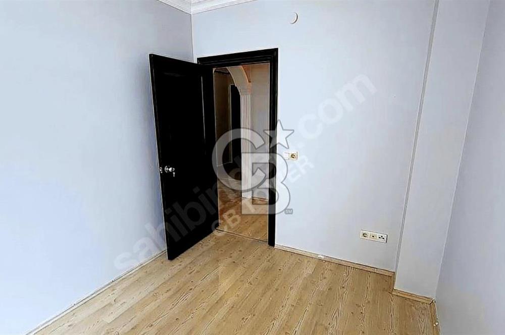 YÜZBAŞILAR BARIŞ SİTESİNDE 1.KAT KAPALI GARAJ ÜSTÜ SATILIK DAİRE