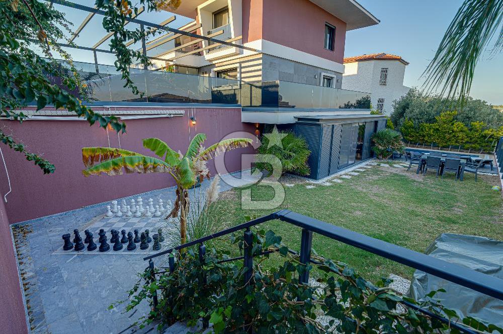 CB YALI'DAN ÇEŞME DALYAN DA 8+2 VİLLA 