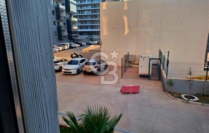 MENEMEN  GAZİ MAH. 3+1 LÜKS DAİRE COLDWELL  BATI  06.40