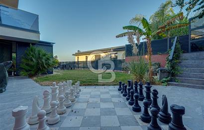 CB YALI'DAN ÇEŞME DALYAN DA 8+2 VİLLA 